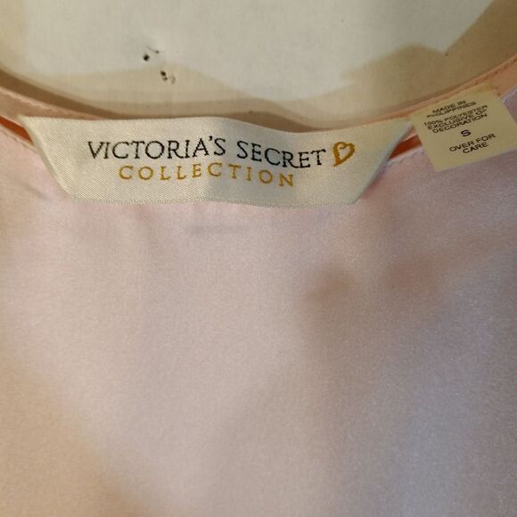 Victoria Secret Gold Collection Satiny Pink Night Gown sz S - Picture 4 of 4